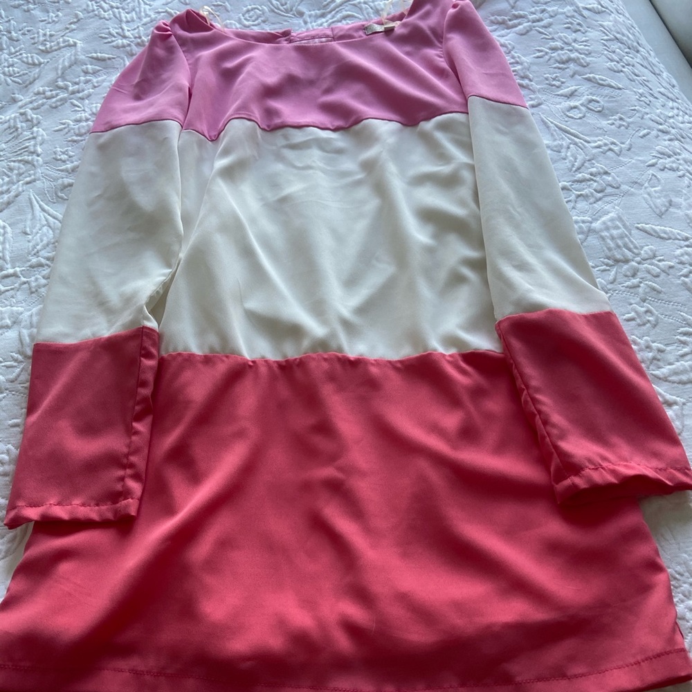 Cute mini shift dress by GB.